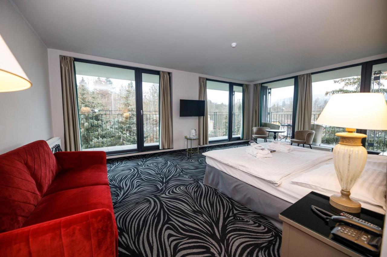 Parkhotel Carlsbad Inn Dalovice Экстерьер фото